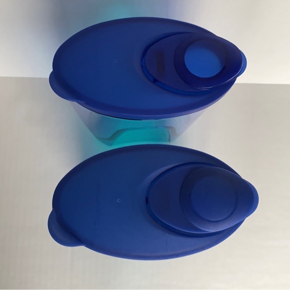 Beautiful Tupperware container set 1.6L X2 - Picture 2 of 7